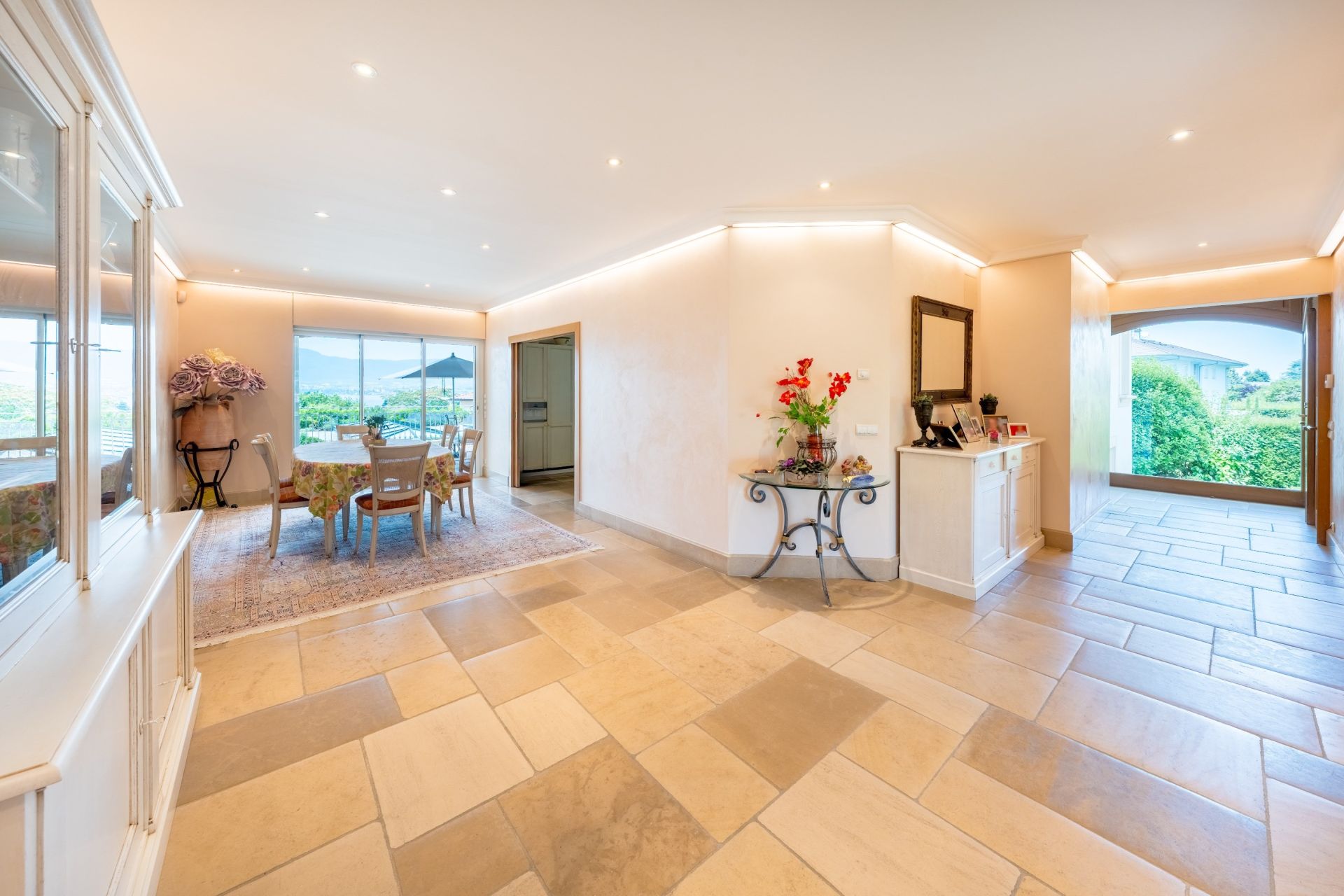 maison 15 Pièces en vente sur MESSERY (74140)