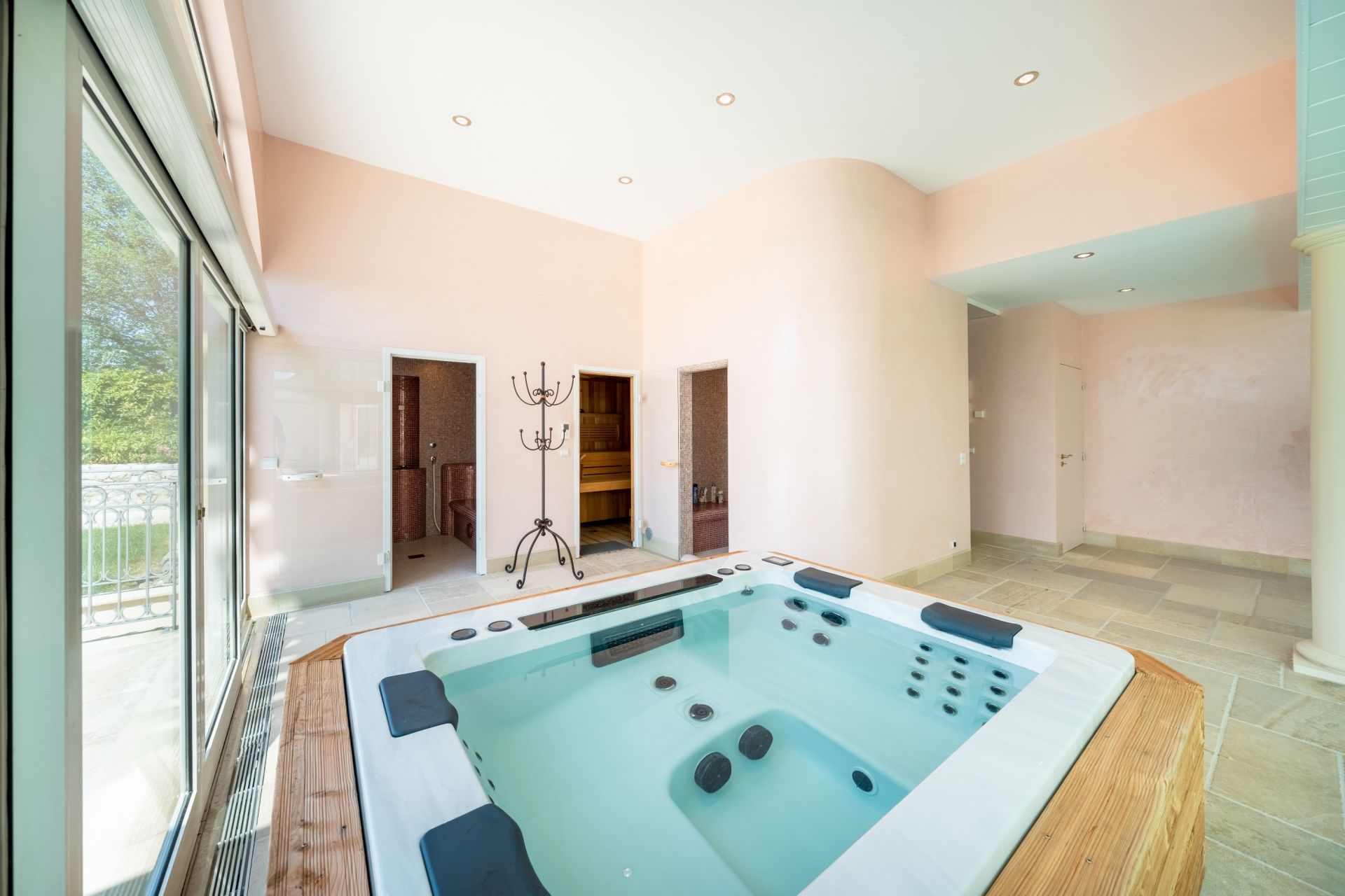 maison 15 Pièces en vente sur MESSERY (74140)