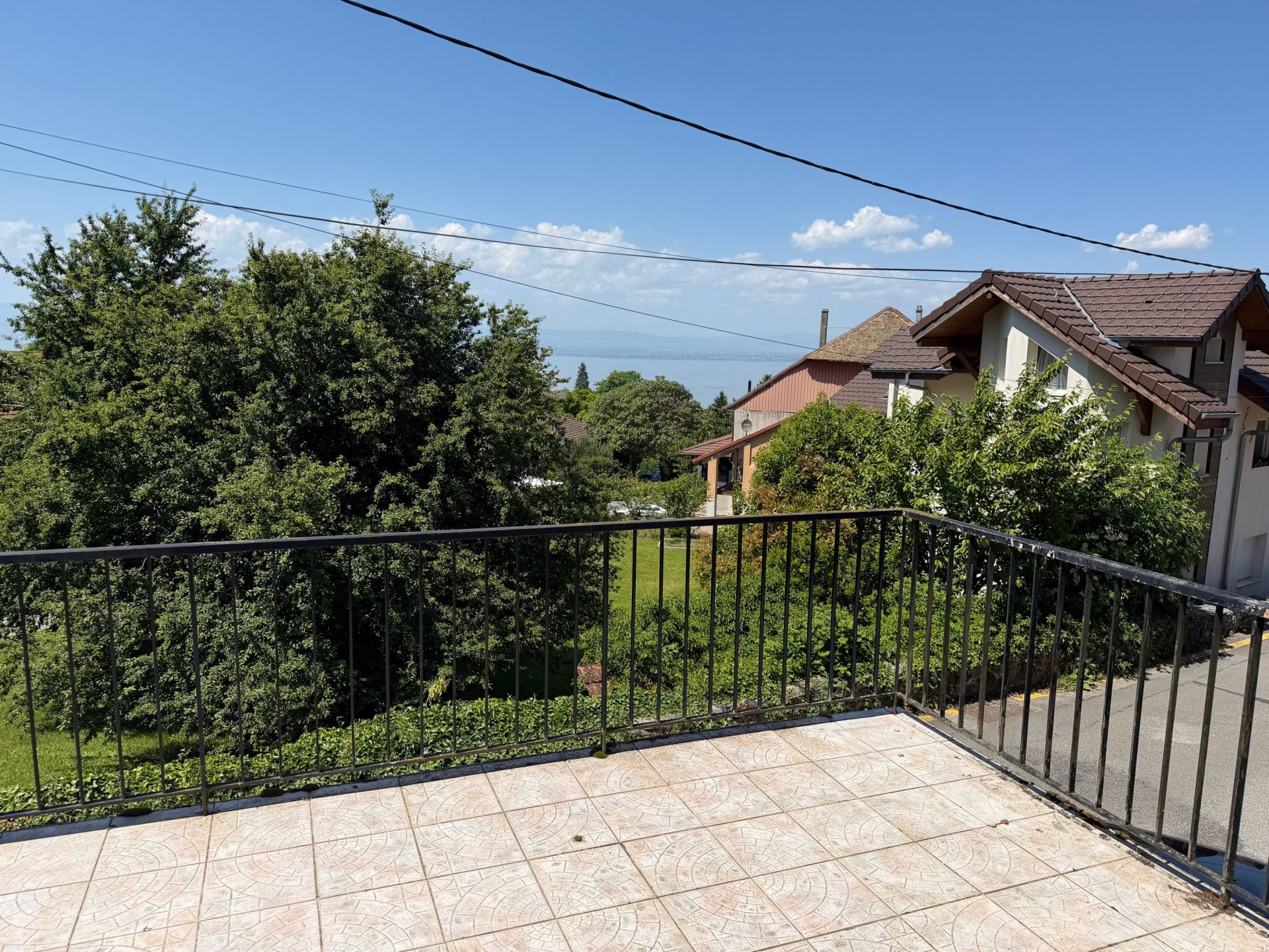 house 7 Rooms for sale on MAXILLY SUR LEMAN (74500)
