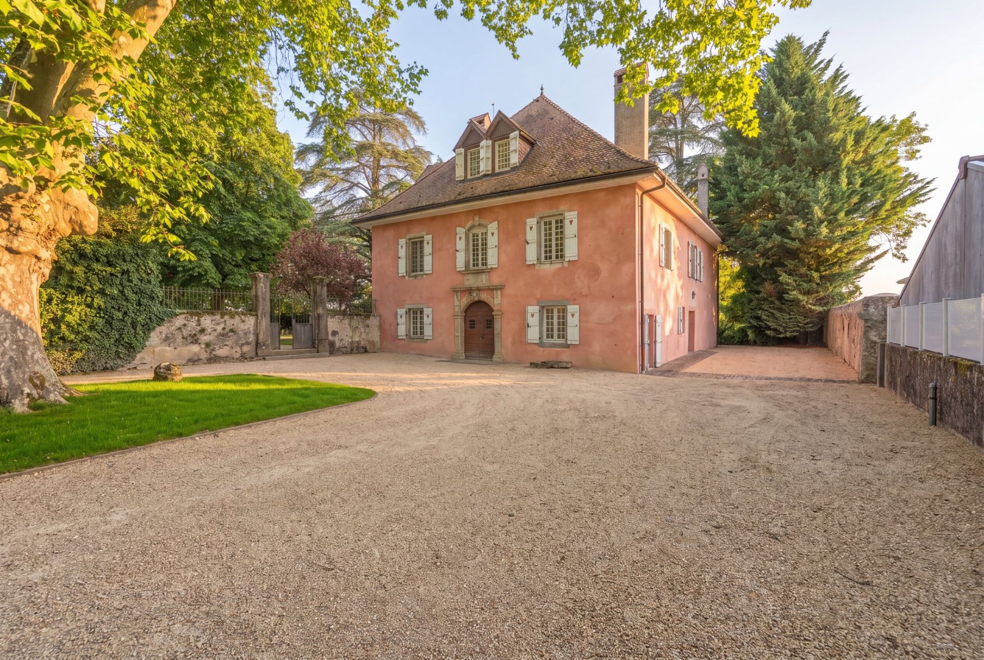 maison 10 Pièces en vente sur ALLINGES (74200)