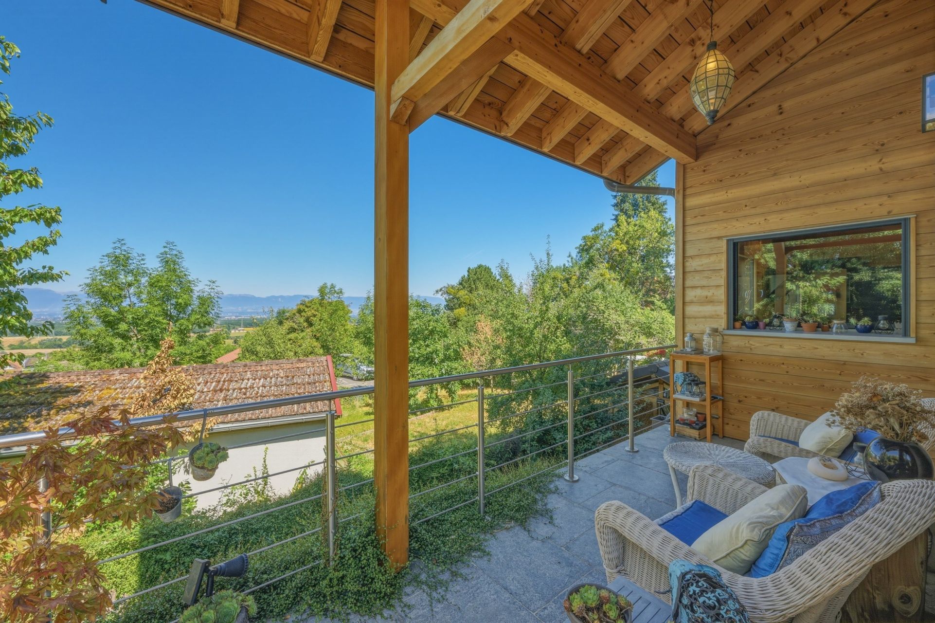 contemporary house 6 Rooms for sale on ST CERGUES (74140)