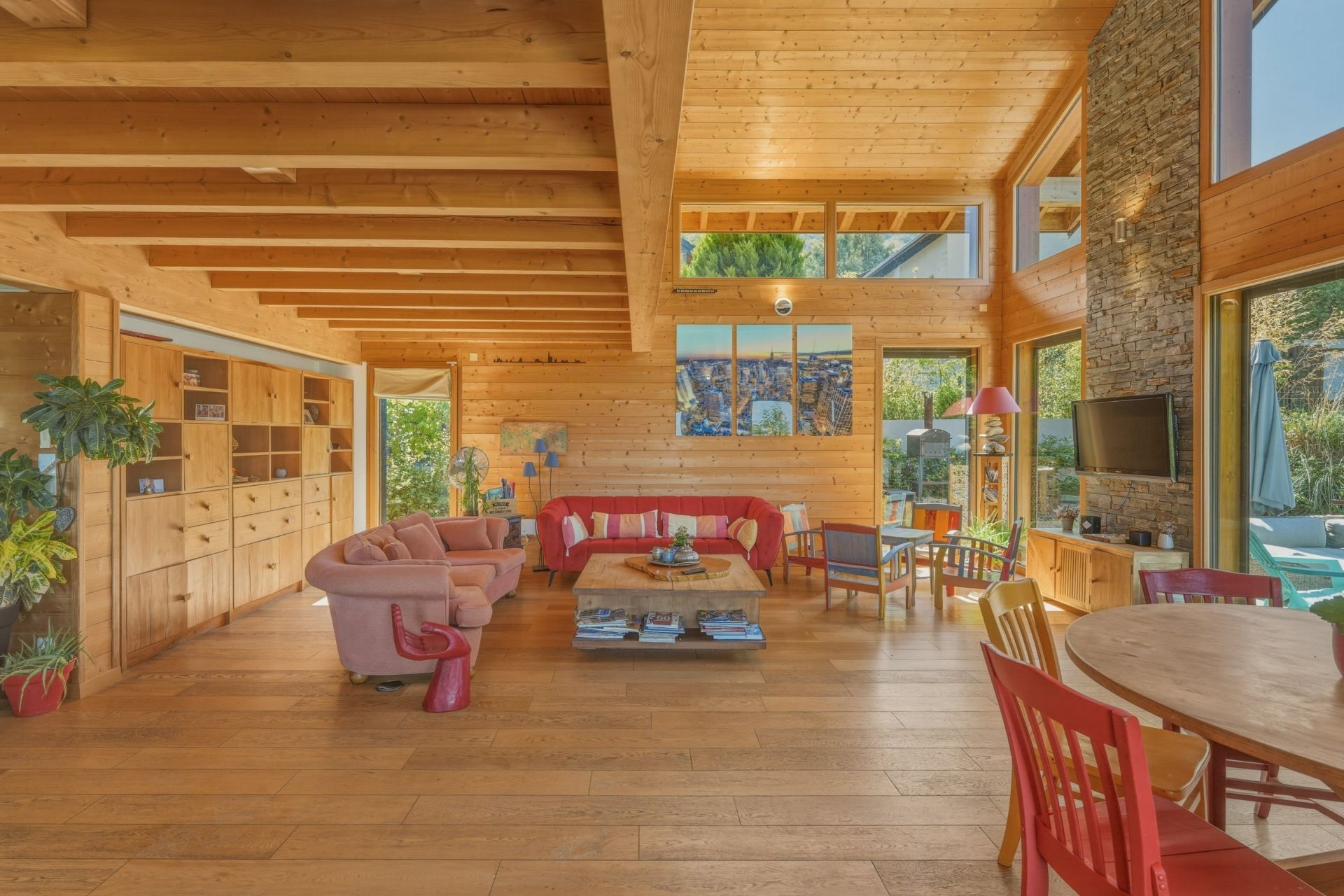contemporary house 6 Rooms for sale on ST CERGUES (74140)