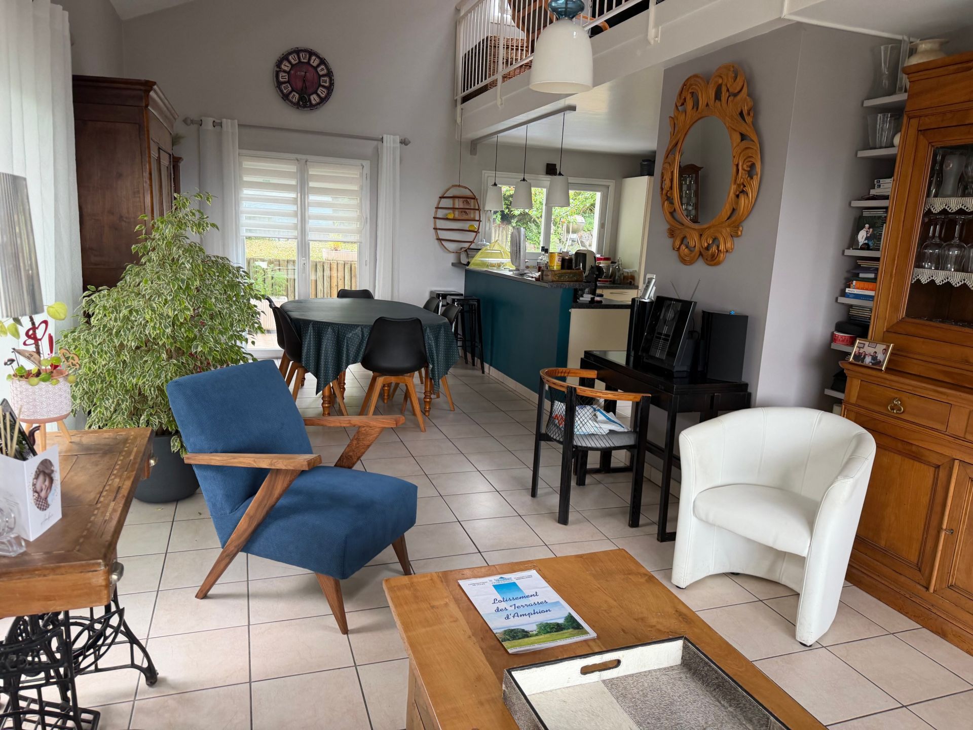 house 6 Rooms for sale on PUBLIER (74500)