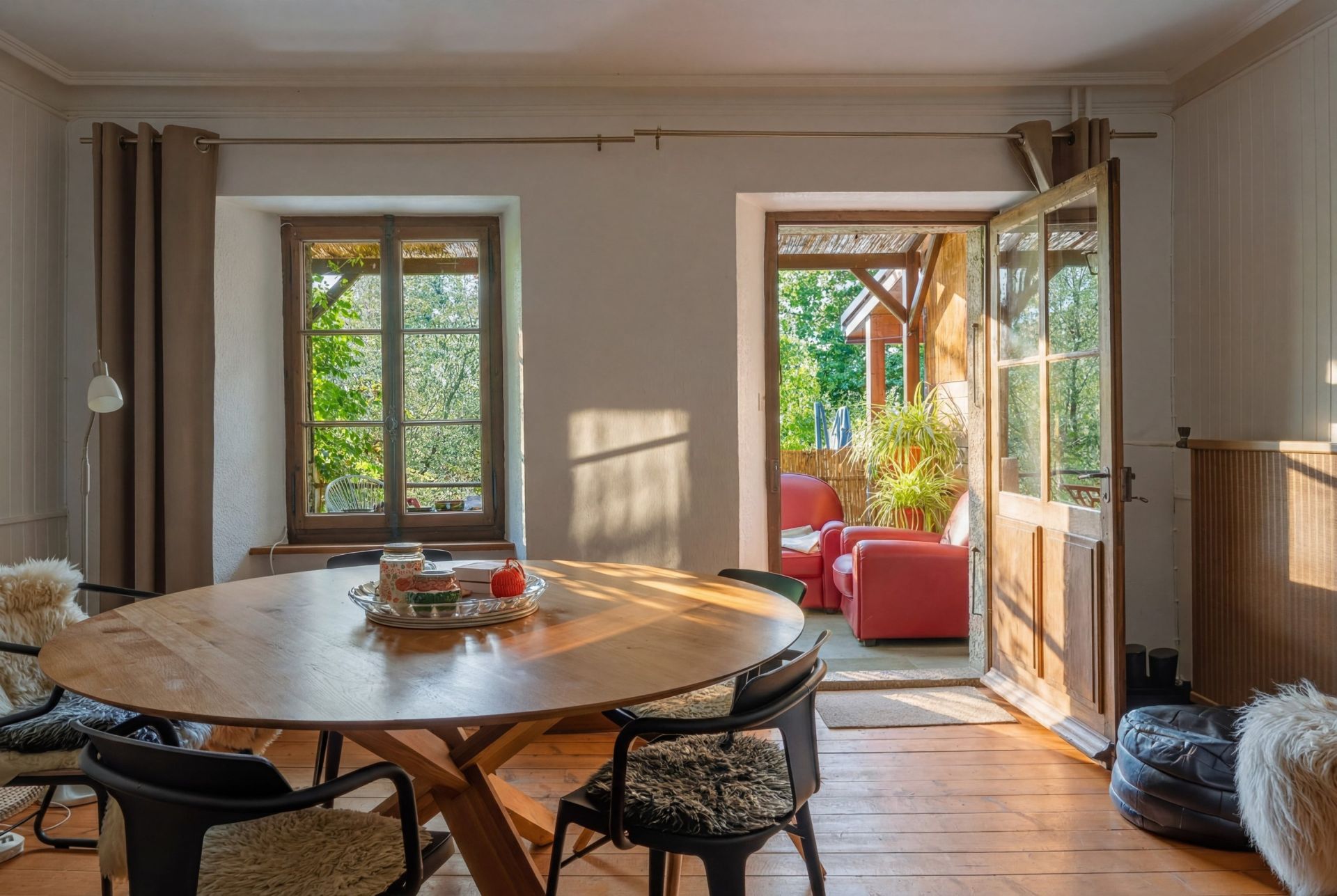  5 Pièces en vente sur NERNIER (74140)