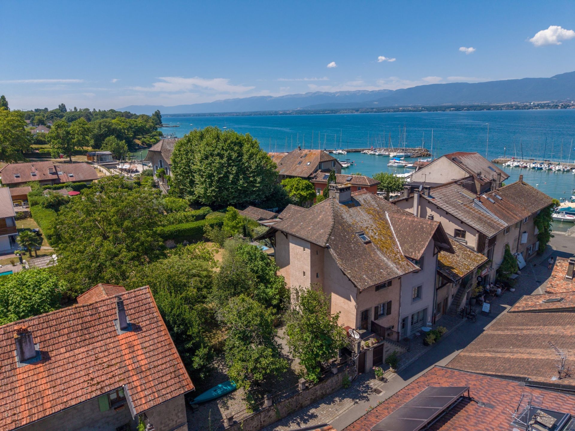  5 Pièces en vente sur NERNIER (74140)