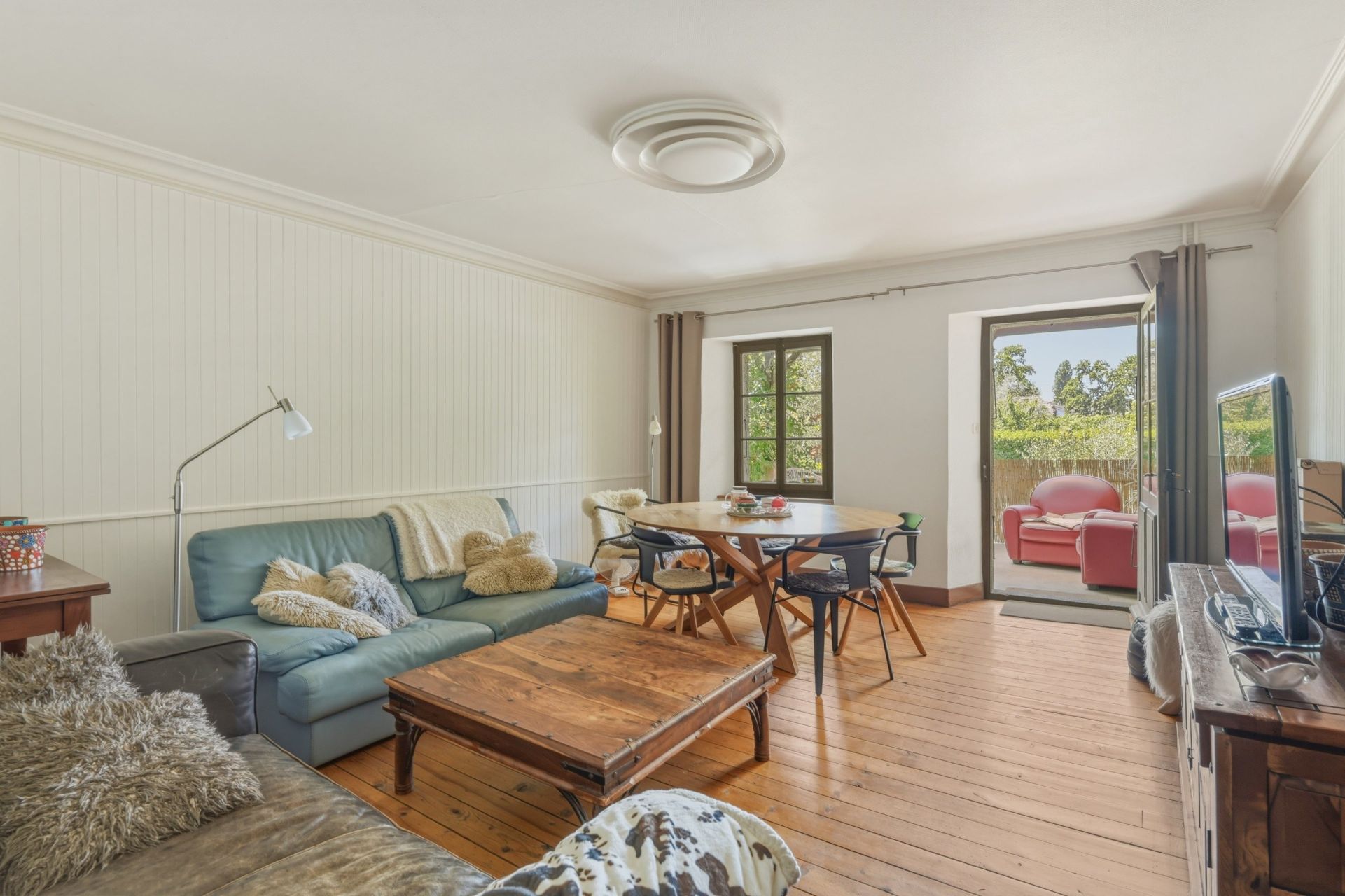  5 Pièces en vente sur NERNIER (74140)