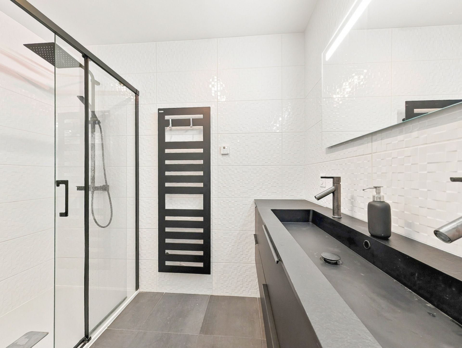 apartment 3 Rooms for sale on BEAUMONT (74160)