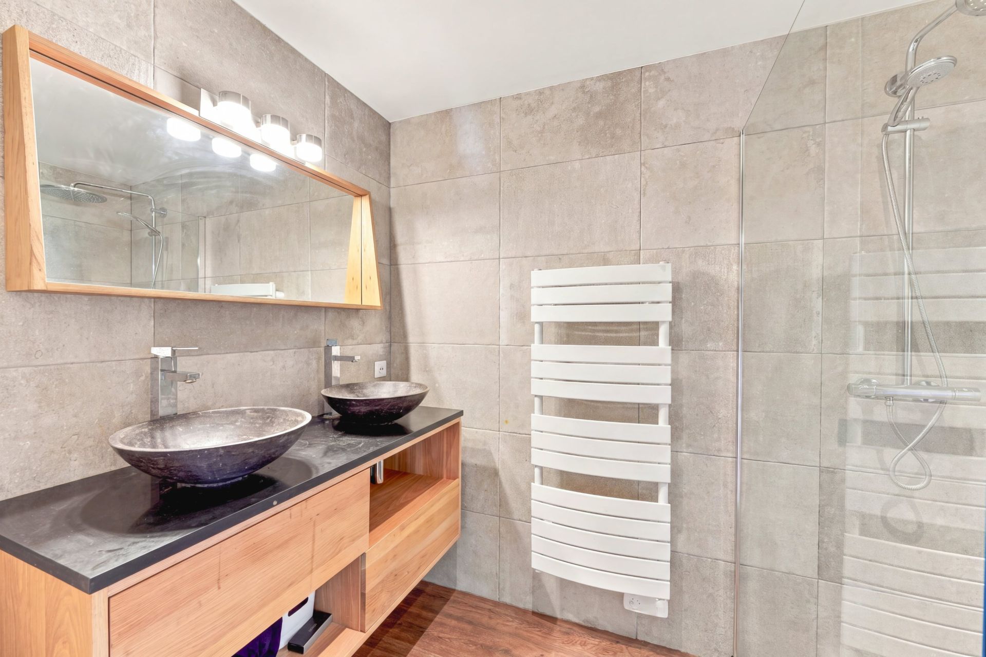 maison 8 Pièces en vente sur EVIAN LES BAINS (74500)