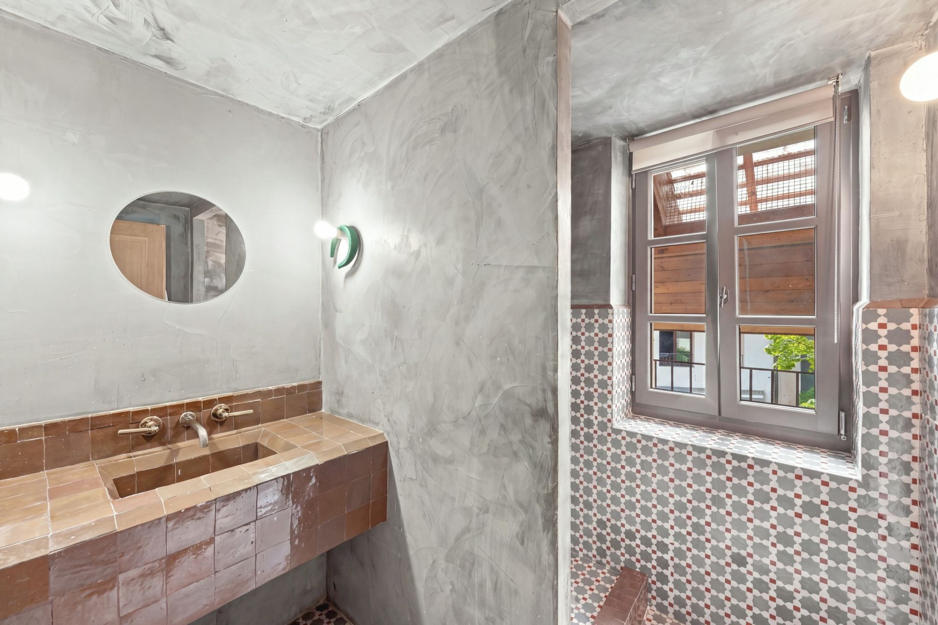  8 Rooms for sale on NERNIER (74140)