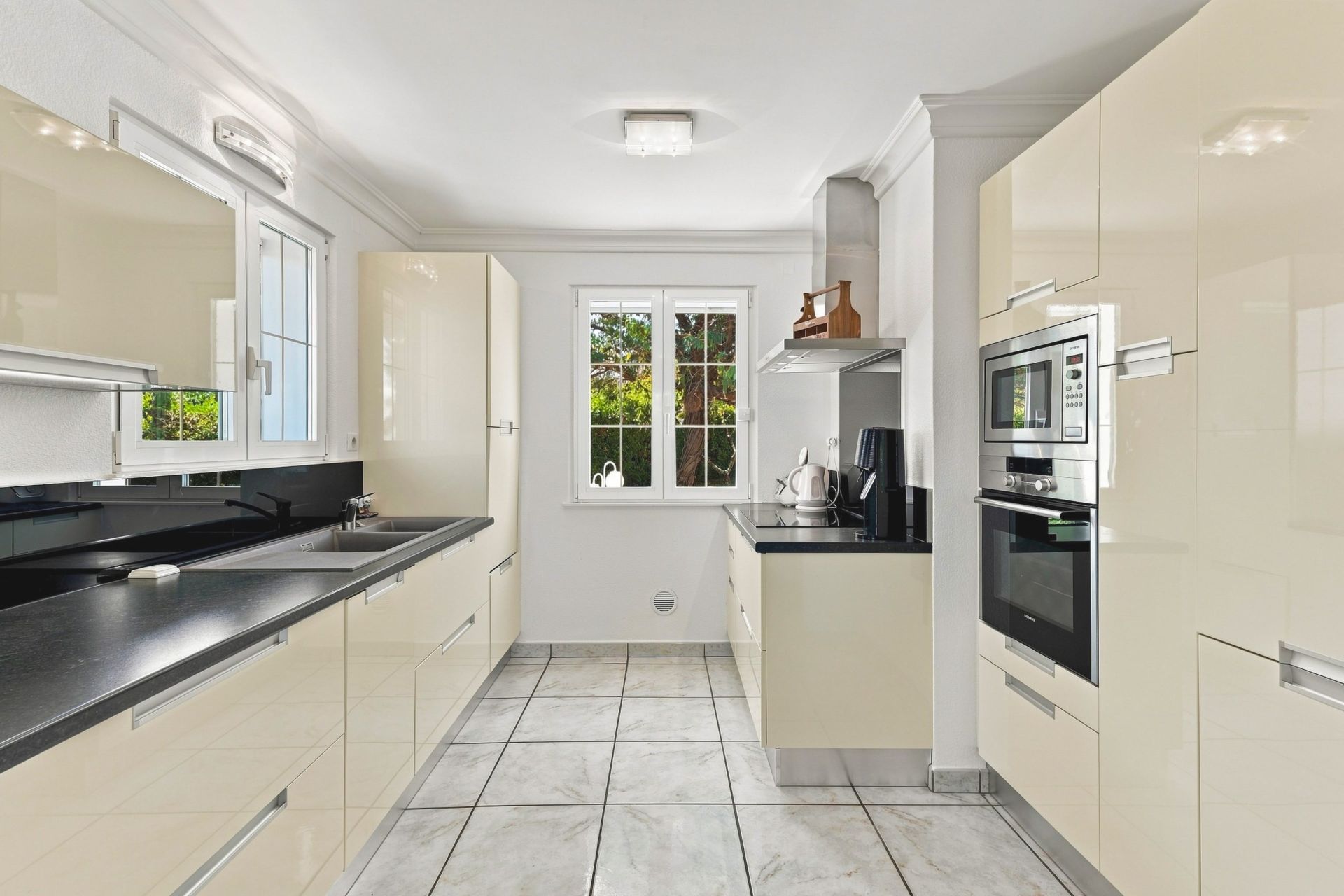 house 6 Rooms for sale on ANTHY SUR LEMAN (74200)
