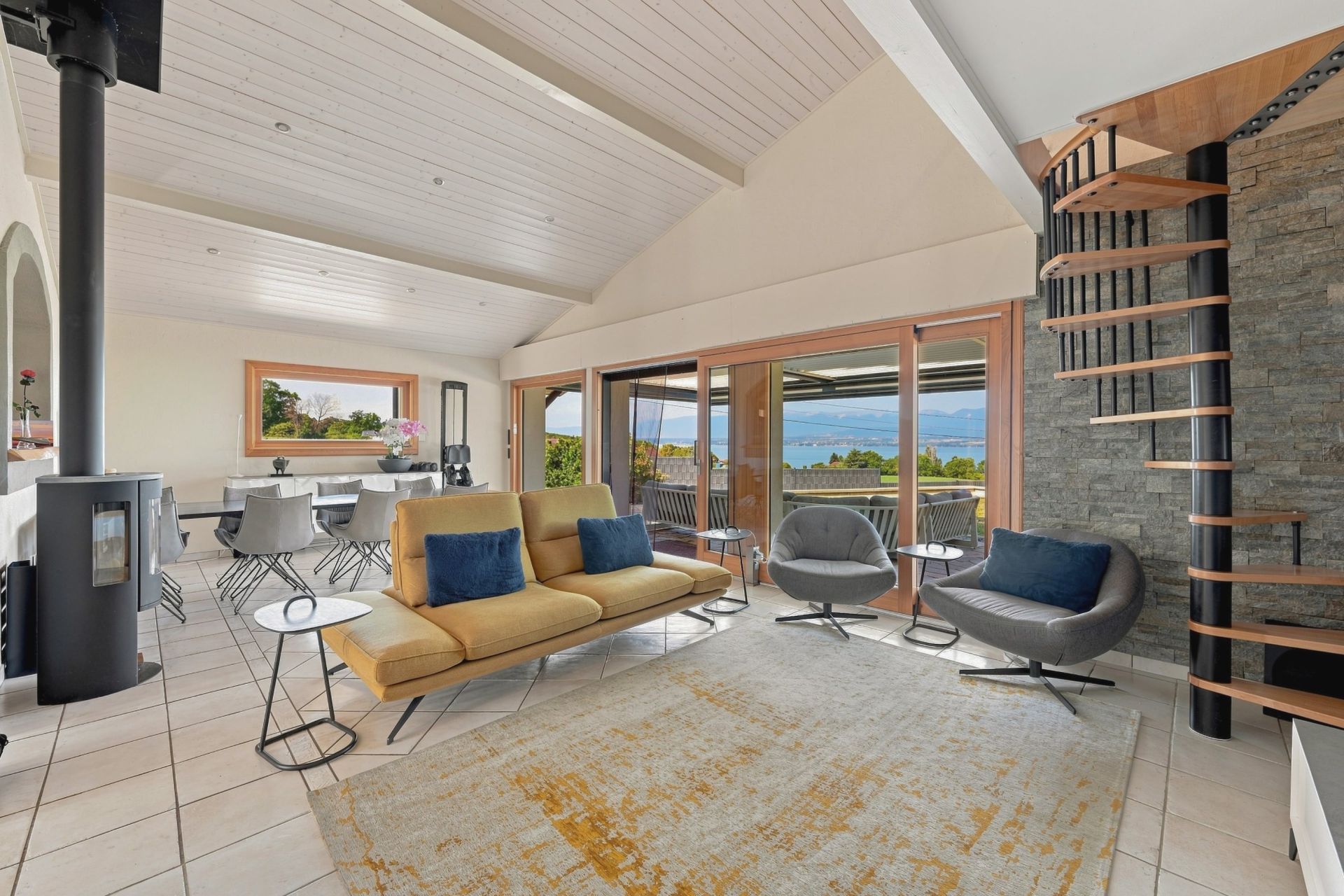 maison 7 Pièces en vente sur CHENS SUR LEMAN (74140)