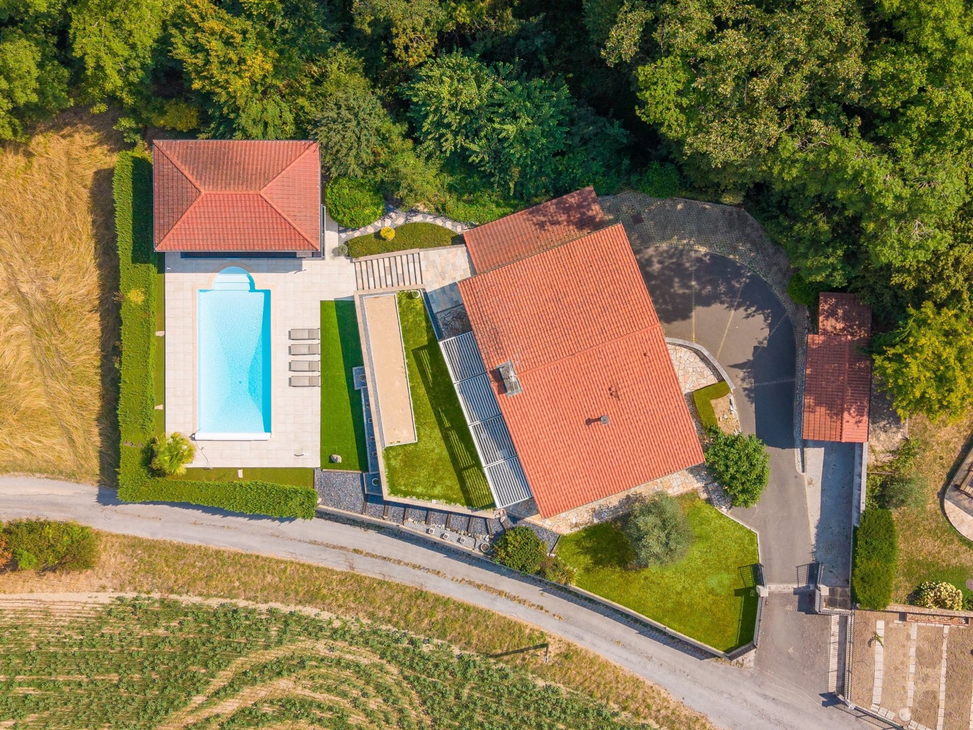 maison 7 Pièces en vente sur CHENS SUR LEMAN (74140)