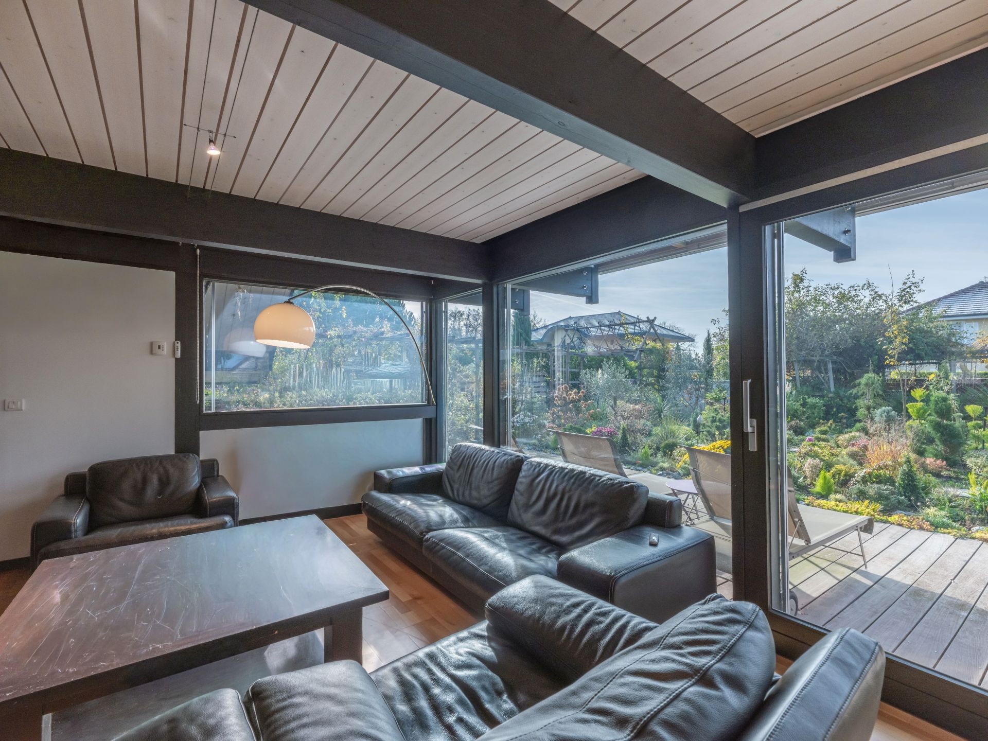 maison d'architecte 7 Pièces en vente sur CHENS SUR LEMAN (74140)