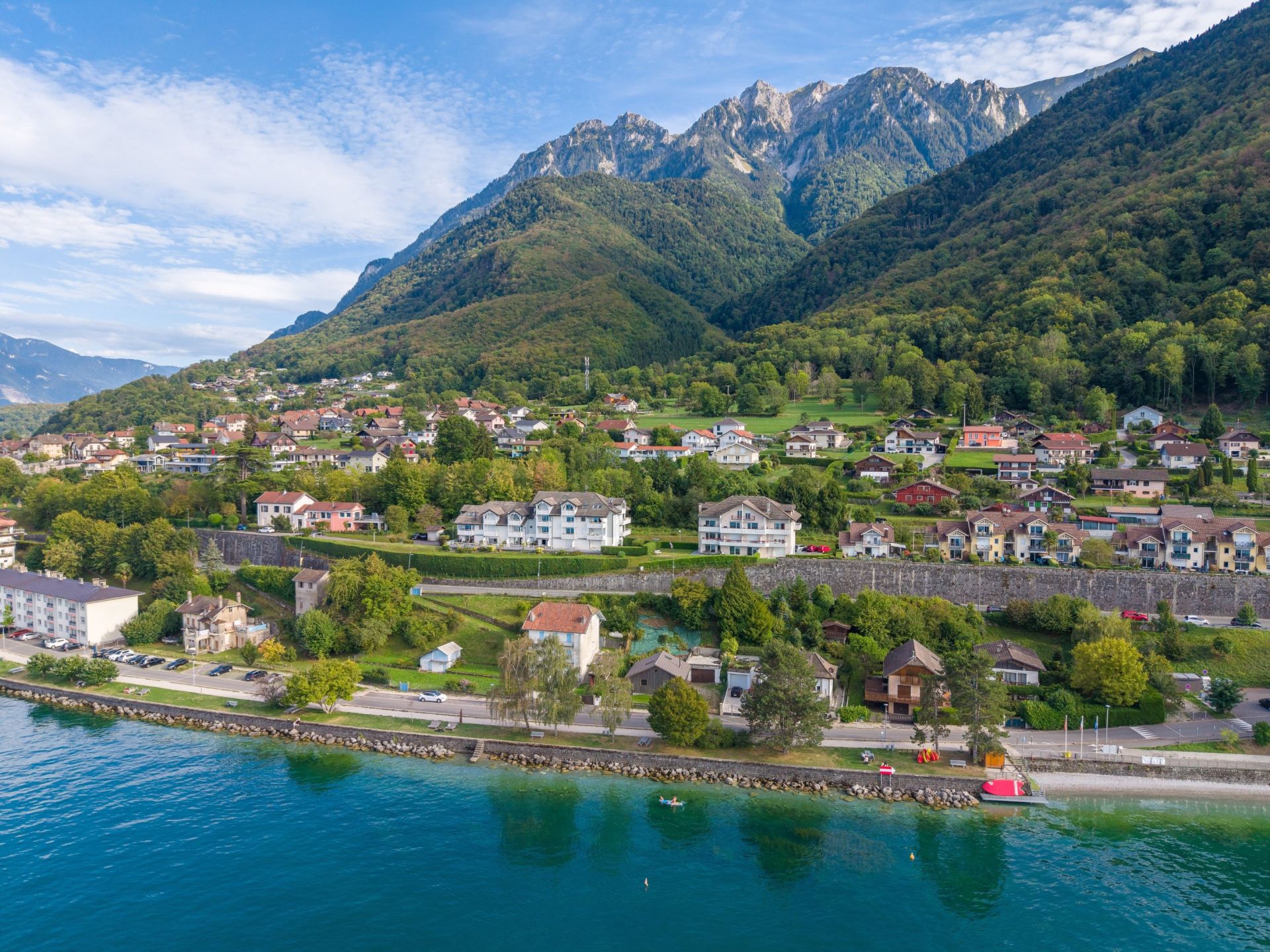 apartment 5 Rooms for sale on ST GINGOLPH (74500)