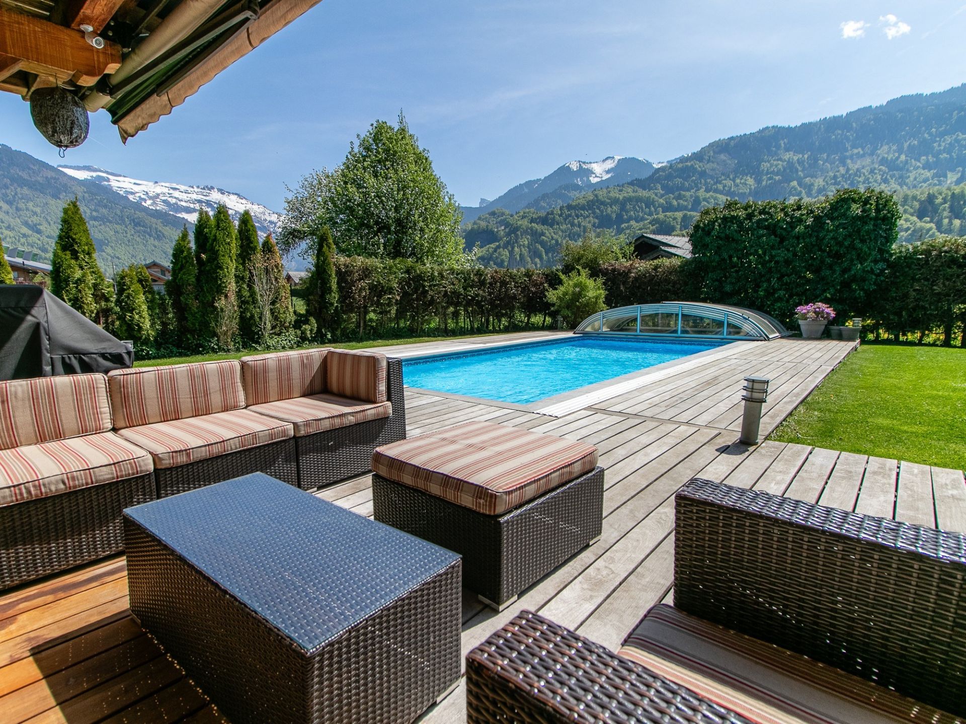 chalet 14 Rooms for sale on SAMOENS (74340)
