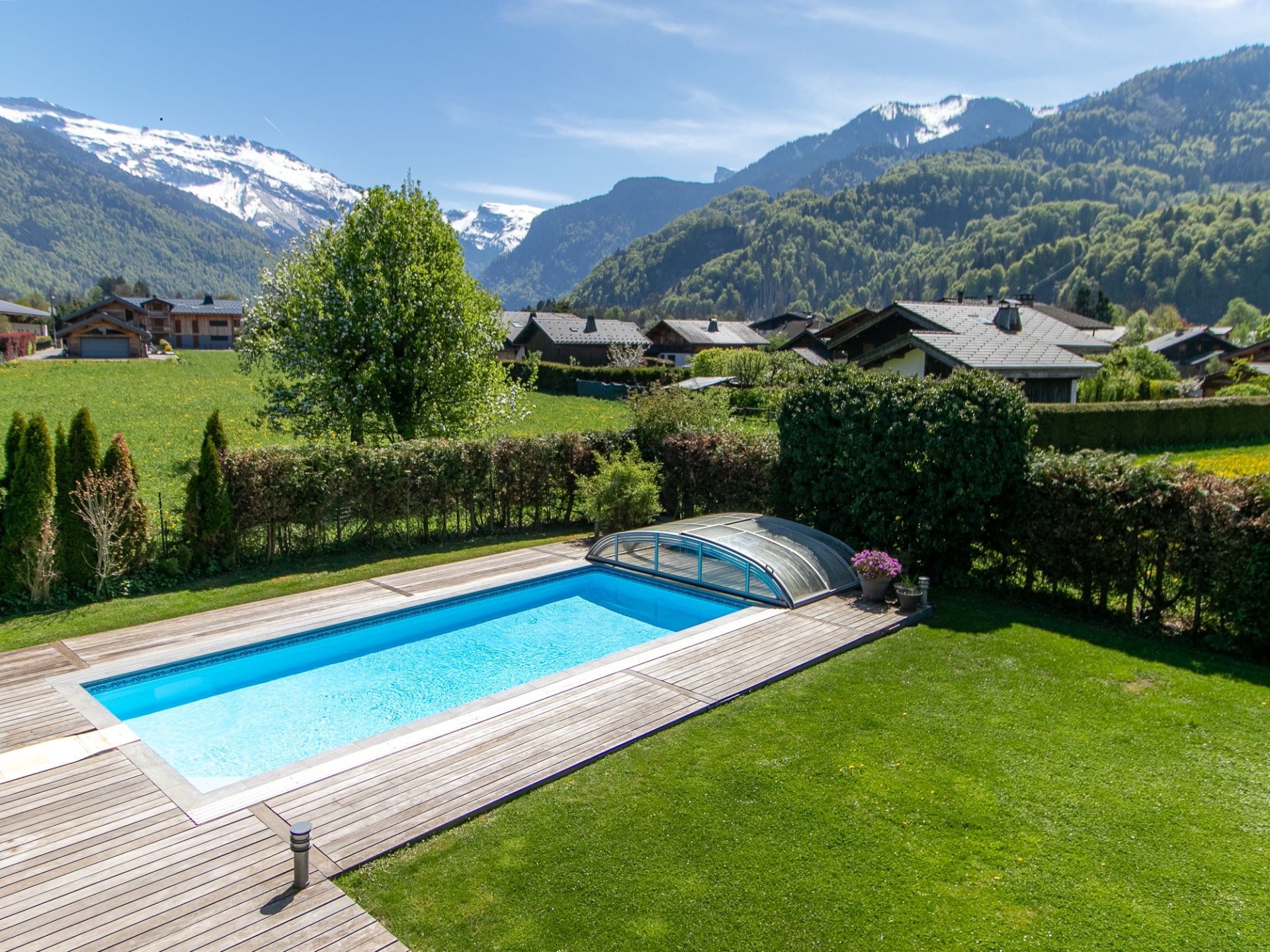 chalet 14 Rooms for sale on SAMOENS (74340)