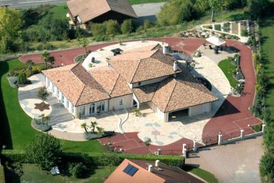 Sale House Lyaud 8&nbsp;Rooms 741&nbsp;m²