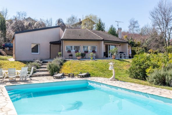 Sale House Évian-les-Bains 5 Rooms 120 m²