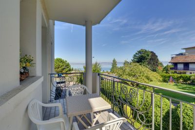 apartment 3 Rooms for sale on EVIAN LES BAINS (74500) Sale Apartment Évian-les-Bains 3 Rooms 78 m²