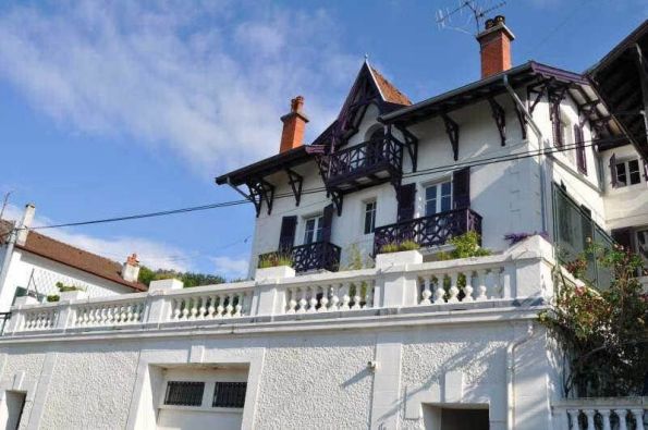Sale House Évian-les-Bains 8&nbsp;Rooms 240&nbsp;m²
