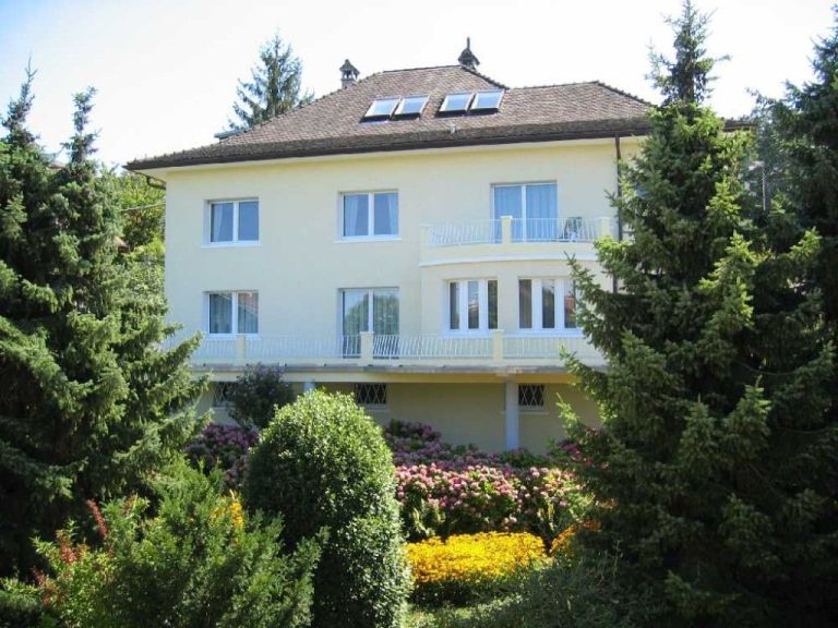 propriété 8 Pièces en vente sur EVIAN LES BAINS (74500)