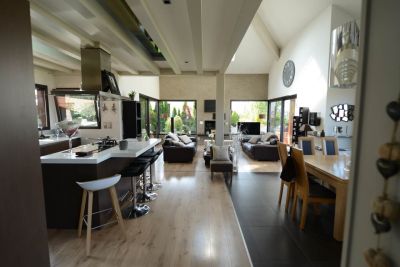 house 5 Rooms for sale on EVIAN LES BAINS (74500) Sale House Évian-les-Bains 5 Rooms 160 m²