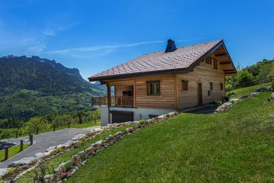 house 5 Rooms for sale on VINZIER (74500) Sale House Vinzier 5 Rooms 210 m²