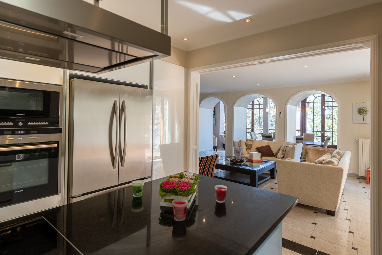 apartment 6 Rooms for sale on EVIAN LES BAINS (74500)