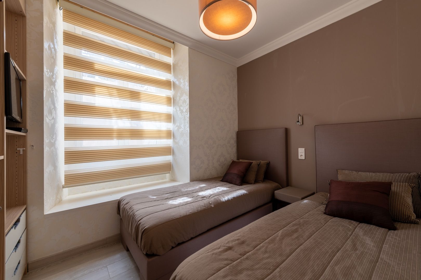 apartment 6 Rooms for sale on EVIAN LES BAINS (74500)