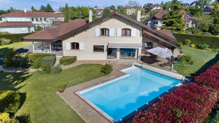 Vente Maison Messery 8&nbsp;Pièces 384&nbsp;m²