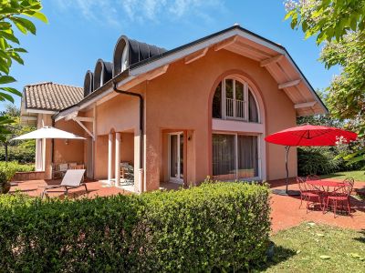 house 5 Rooms for sale on CHENS SUR LEMAN (74140) Sale House Chens-sur-Léman 5 Rooms 217 m²