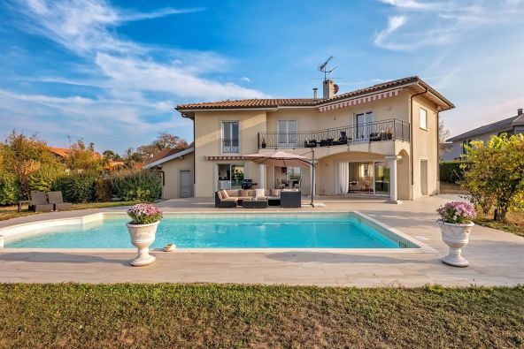 Sale Villa Messery 7&nbsp;Rooms 200&nbsp;m²