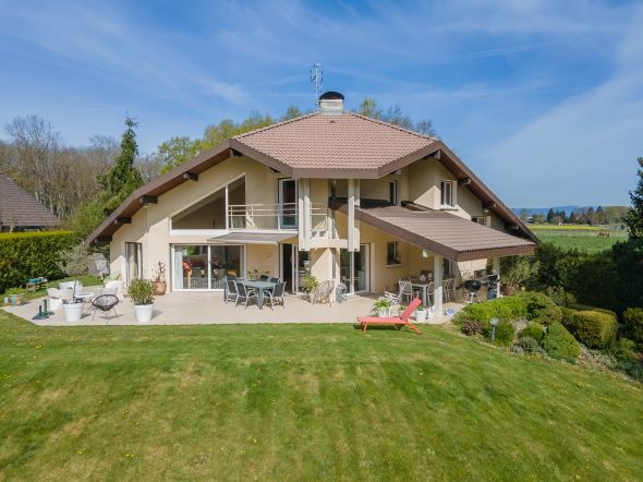 Sale House Reignier-Ésery 6&nbsp;Rooms 253&nbsp;m²