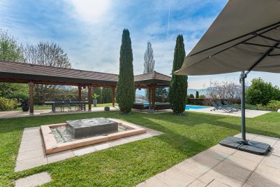 maison d'architecte 7 Pièces en vente sur VETRAZ MONTHOUX (74100) Vente Maison d'architecte Vétraz-Monthoux 7 Pièces 393 m²