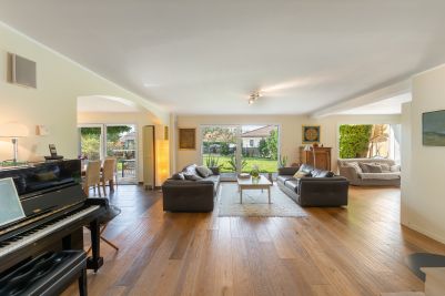 house 8 Rooms for sale on MESSERY (74140) Sale House Messery 8 Rooms 173 m²