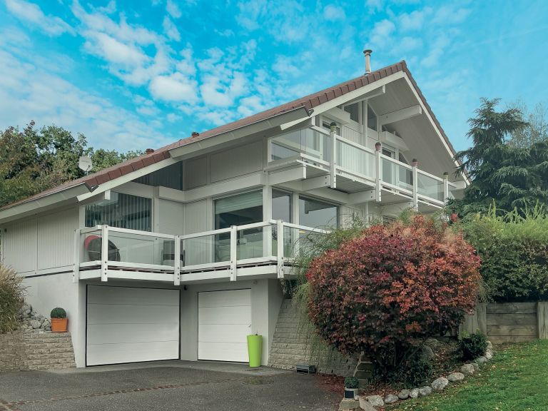 house 5 Rooms for sale on BALLAISON (74140)