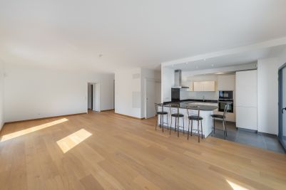 apartment 4 Rooms for sale on EVIAN LES BAINS (74500) Sale Apartment Évian-les-Bains 4 Rooms 121 m²