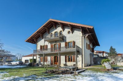 Vente Maison de maître Vétraz-Monthoux 5&nbsp;Pièces 311&nbsp;m²