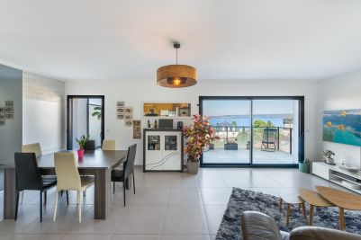 apartment 5 Rooms for sale on EVIAN LES BAINS (74500) Sale Apartment Évian-les-Bains 5 Rooms 120 m²