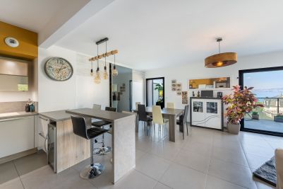 apartment 5 Rooms for sale on EVIAN LES BAINS (74500) Sale Apartment Évian-les-Bains 5 Rooms 120 m²