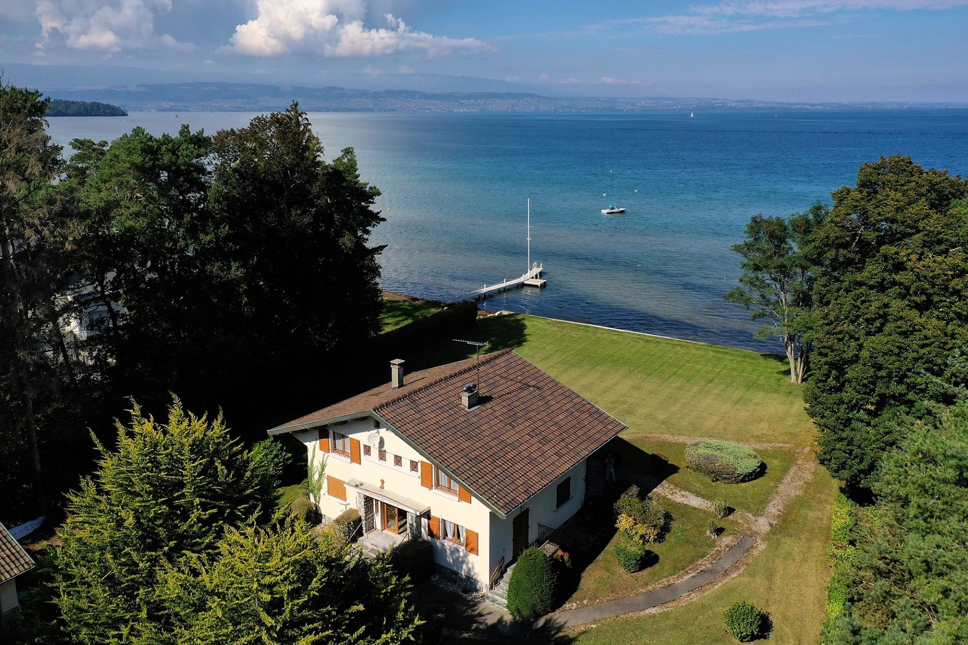 house 7 Rooms for sale on SCIEZ (74140)