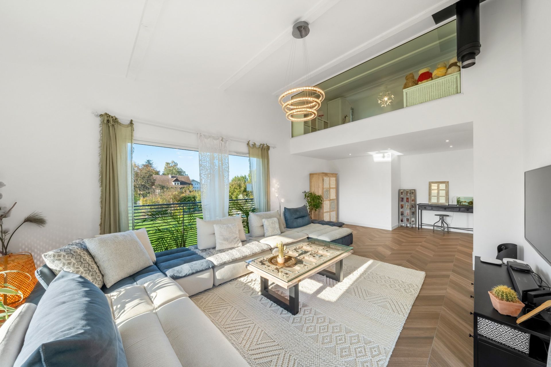 house 7 Rooms for sale on ANTHY SUR LEMAN (74200)