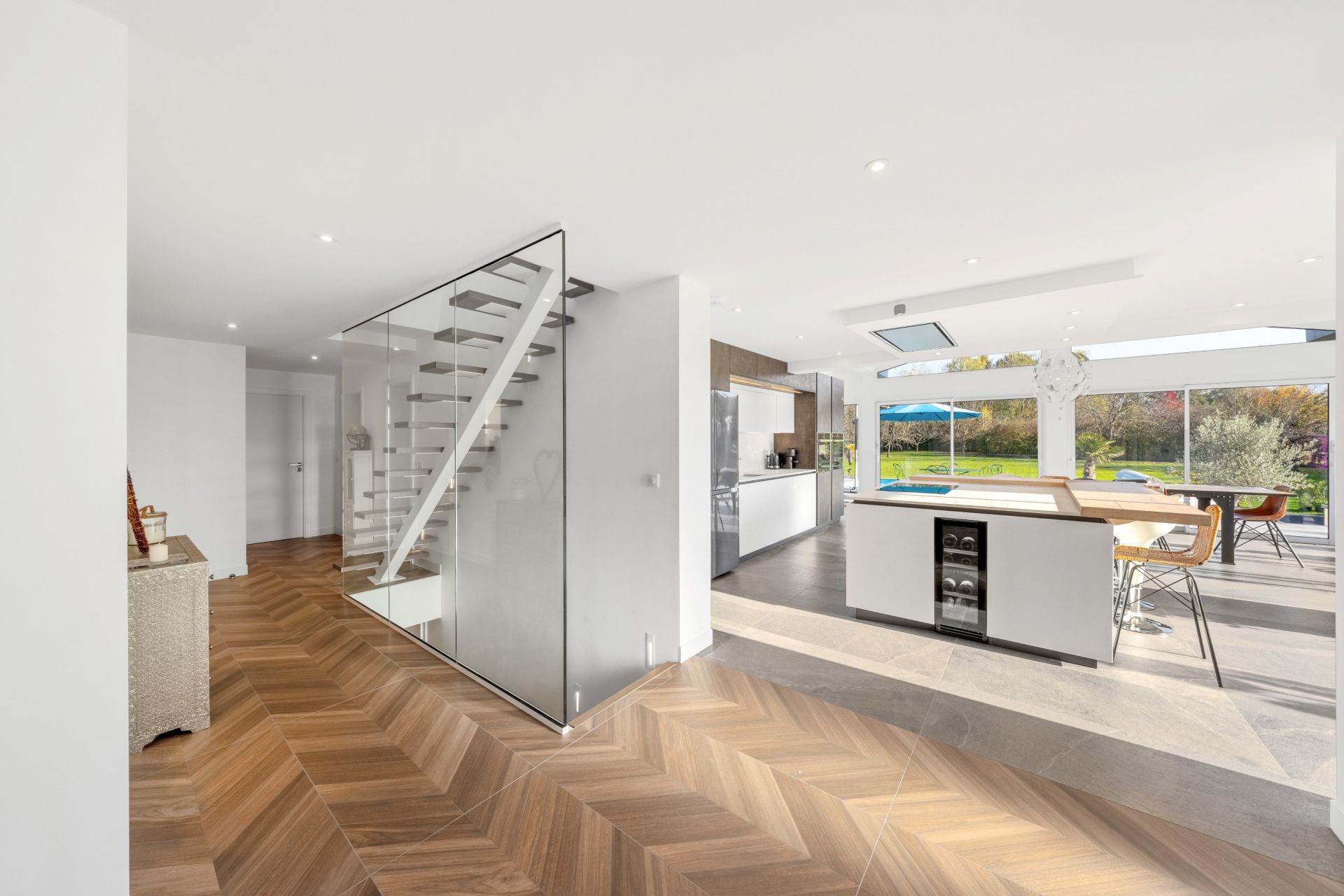 house 7 Rooms for sale on ANTHY SUR LEMAN (74200)