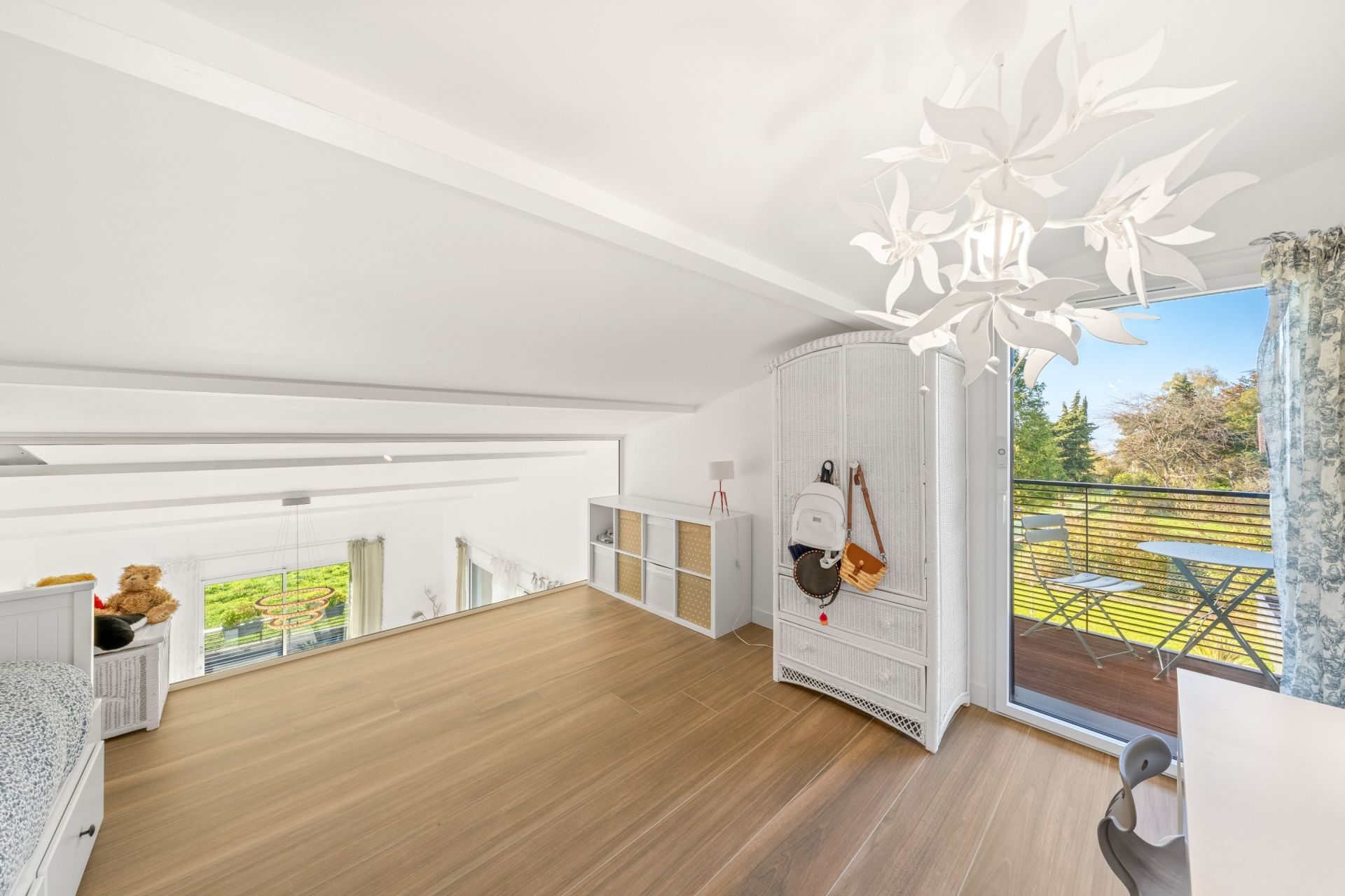 house 7 Rooms for sale on ANTHY SUR LEMAN (74200)
