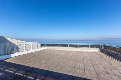 appartement 5 Pièces en vente sur EVIAN LES BAINS (74500) Vente Appartement Évian-les-Bains 5 Pièces 157 m²