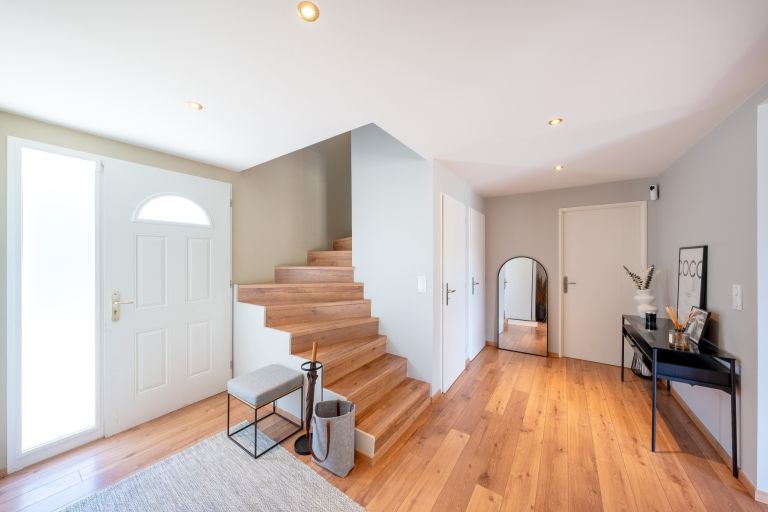 maison 6 Pièces en vente sur CHENS SUR LEMAN (74140)