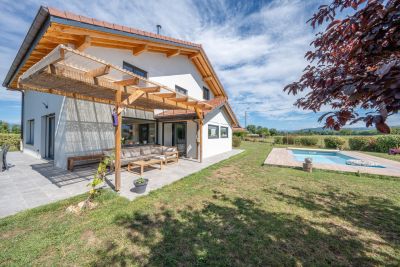 house 7 Rooms for sale on CHENS SUR LEMAN (74140) Sale House Chens-sur-Léman 7 Rooms 194 m²