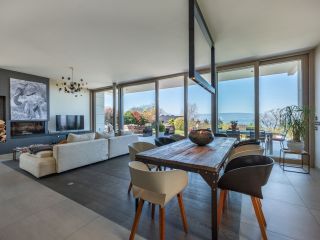 house 7 Rooms for sale on EVIAN LES BAINS (74500)