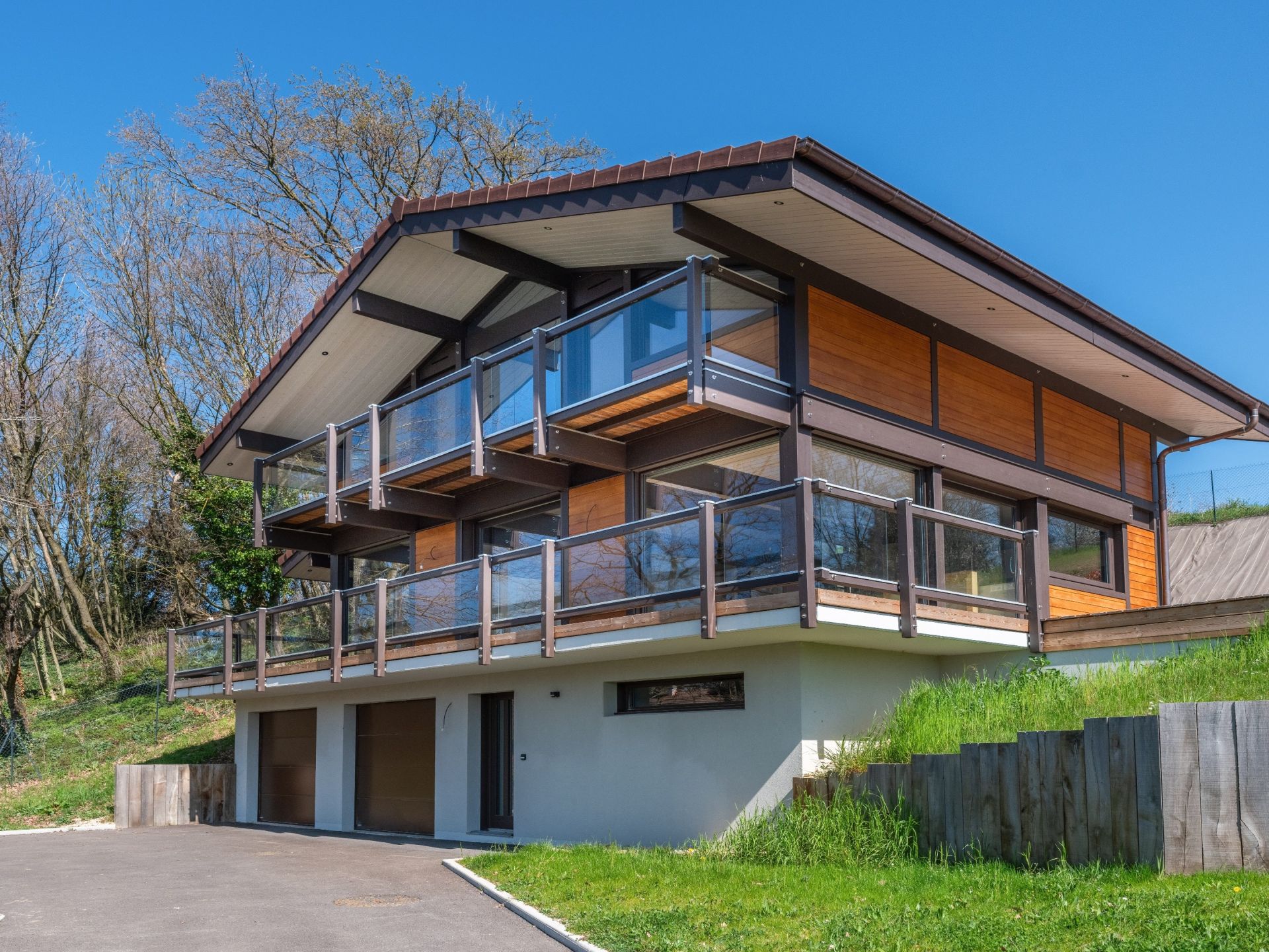 chalet 3 pièces en vente sur ST GINGOLPH (74500) chalet 3 pièces en vente sur ST GINGOLPH (74500)