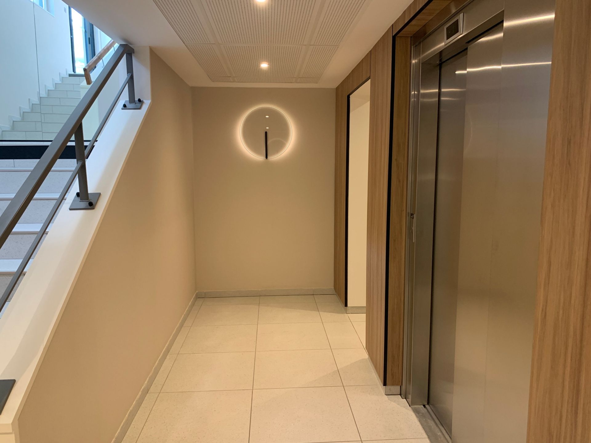 apartment 4 Rooms for sale on MAXILLY SUR LEMAN (74500)